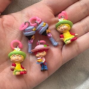 Set of 5 Strawberry Shortcake charms